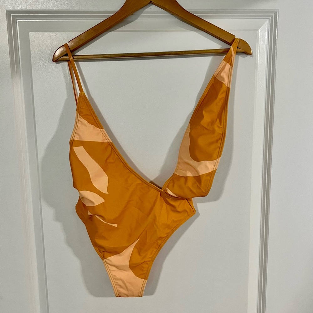 One Piece Matte Collection Swimwear